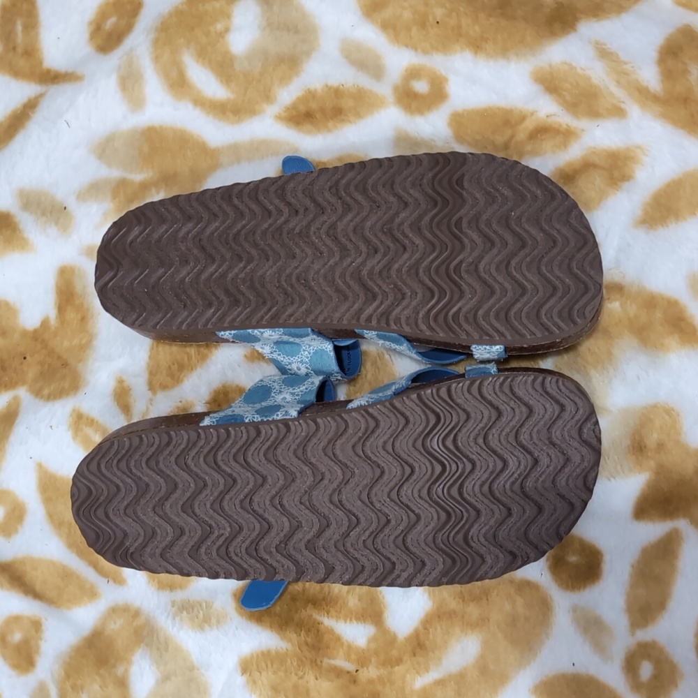 Steve Madden Kids Blue Floral Buckle Sandals Size 1 Boho Summer Slides - Picture 2 of 2